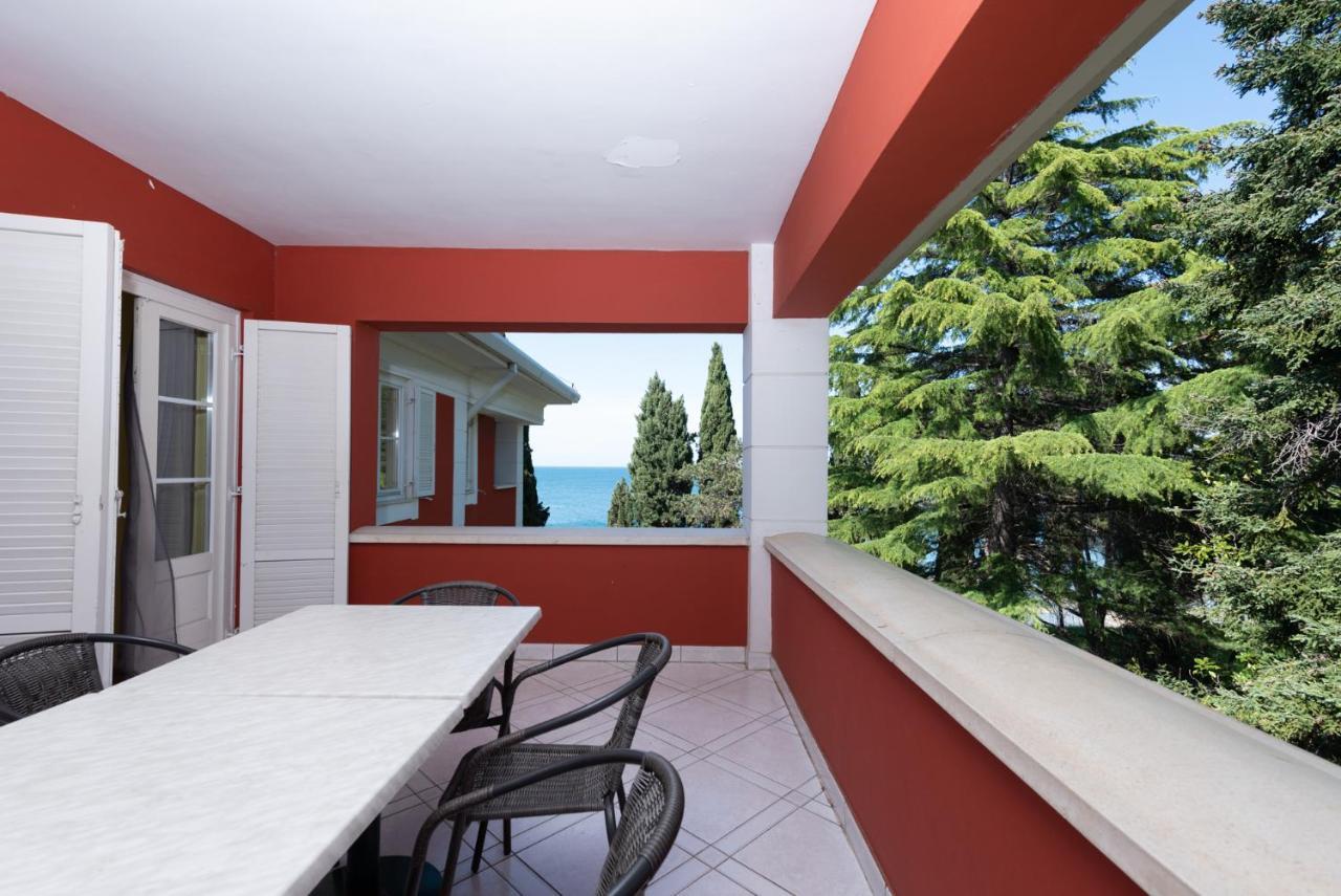 Villa Valdepian Apartments Savudrija Ngoại thất bức ảnh