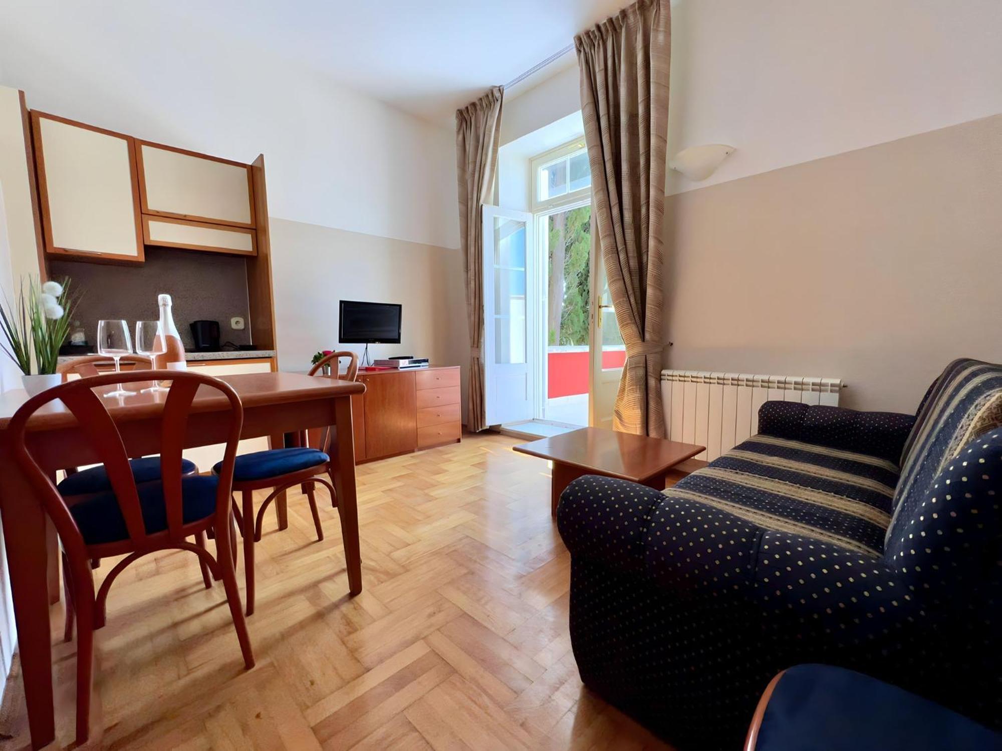 Villa Valdepian Apartments Savudrija Ngoại thất bức ảnh