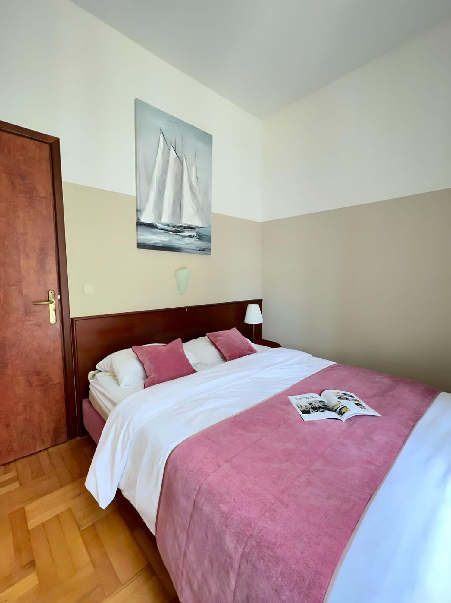 Villa Valdepian Apartments Savudrija Ngoại thất bức ảnh