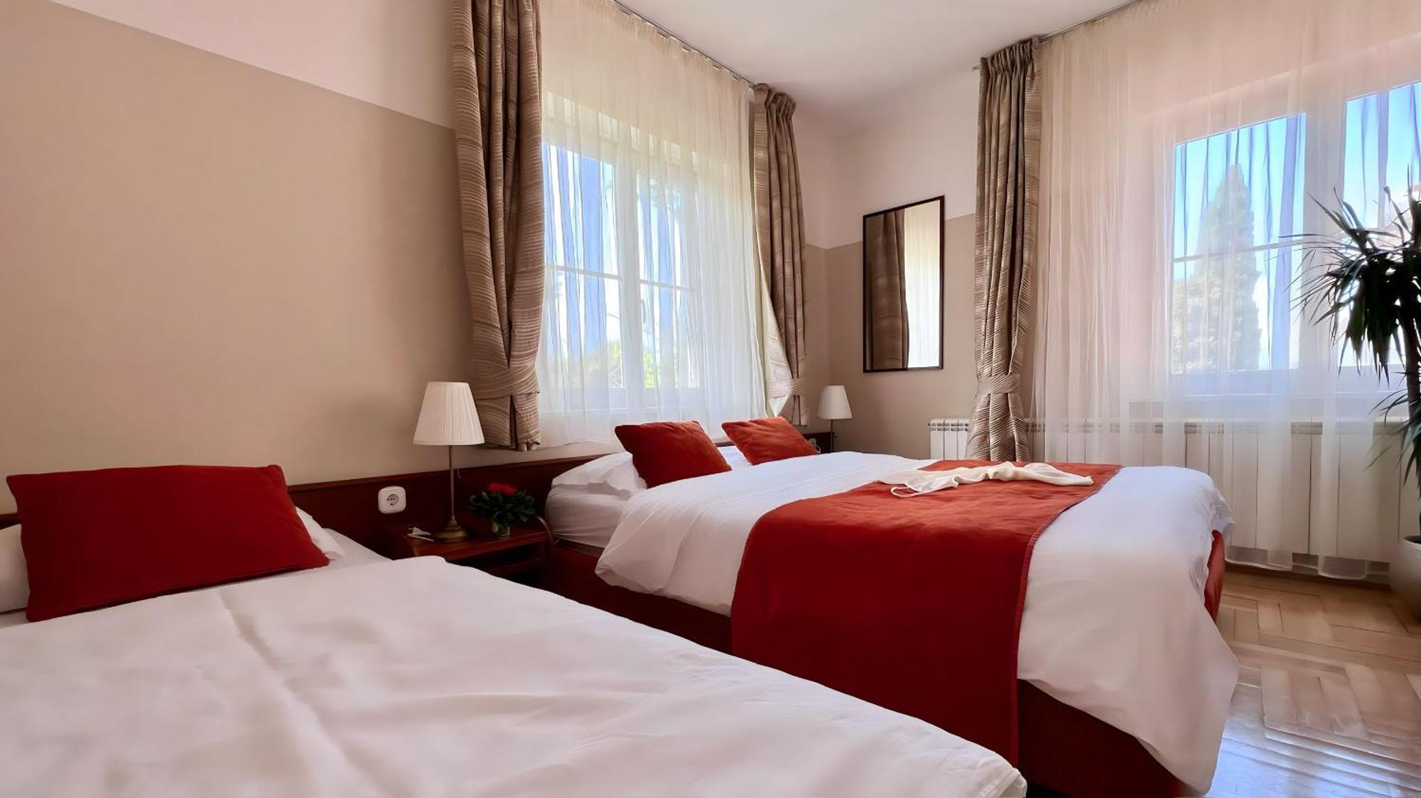 Villa Valdepian Apartments Savudrija Ngoại thất bức ảnh